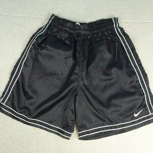 Black Nike Shorts Youth Medium (9-10)